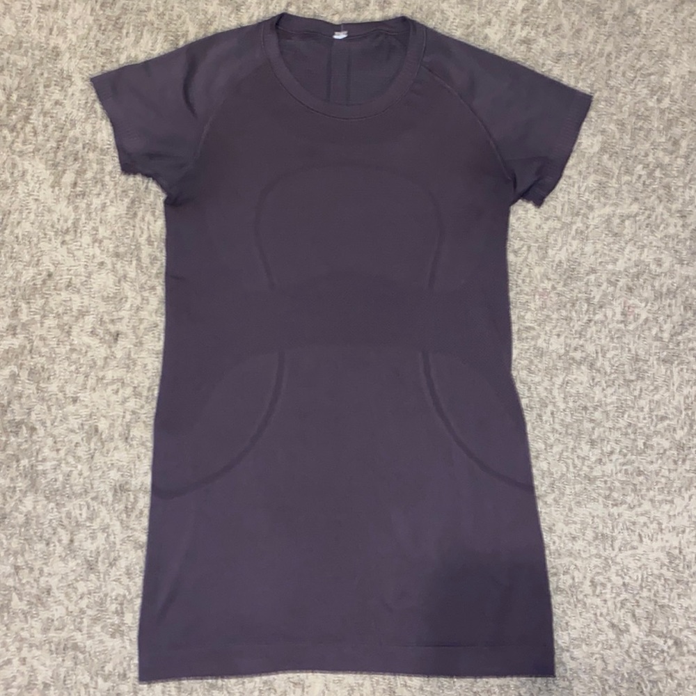 Lululemon swiftly tech Dark purple (plum) colored